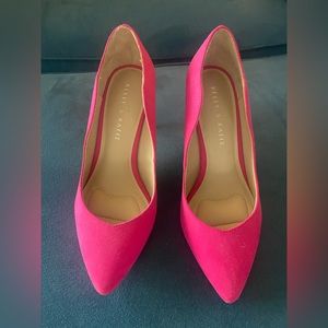 Kelly & Katie - Pink Heels Size 8